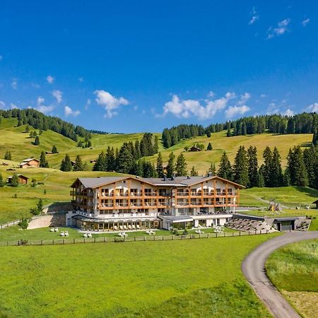 Brunelle Seiser Alm Lodge Exterior photo